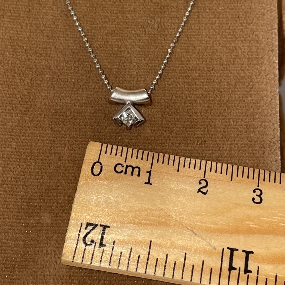 Vintage Solid White Gold 18K Natural Diamond Solitaire Pendant 14K Bead Necklace - Picture 9 of 16
